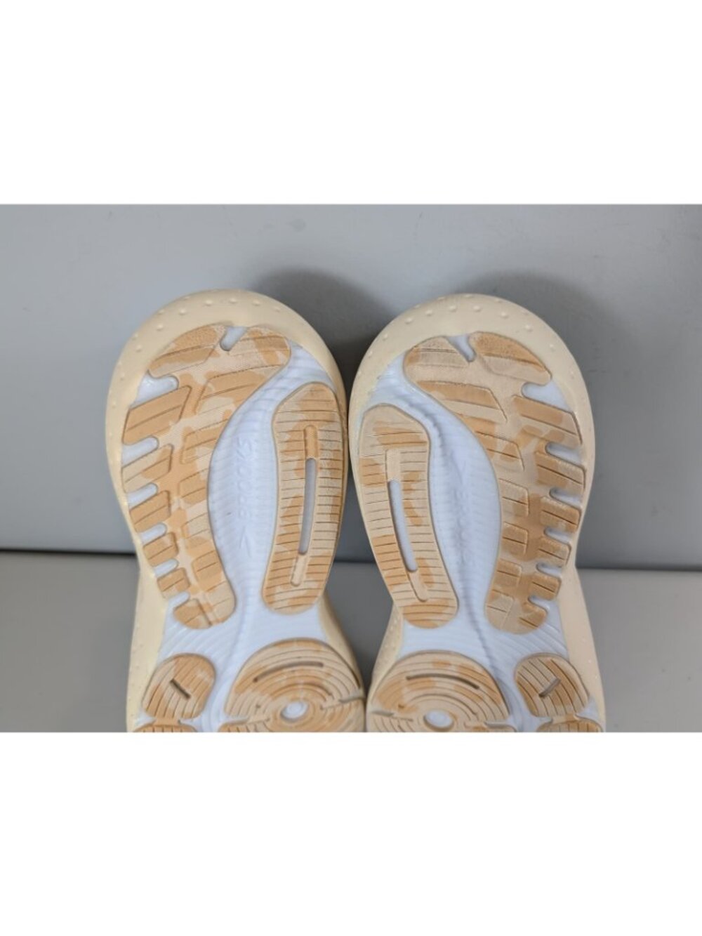 Brooks Glycerin 21 women's running shoes snow/dawn/straw size 9 - Picture 14 of 14